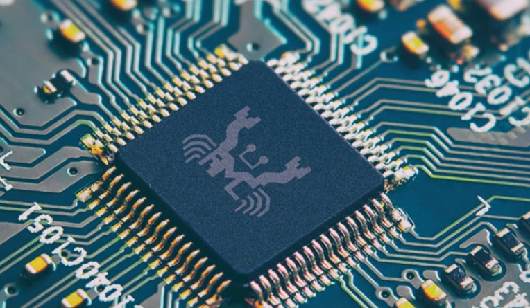 2021年芯片缺貨嚴(yán)重原因